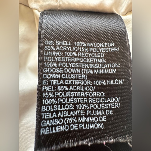 North Face Jacket - ladies’ small - goose down - Picture 6 of 9